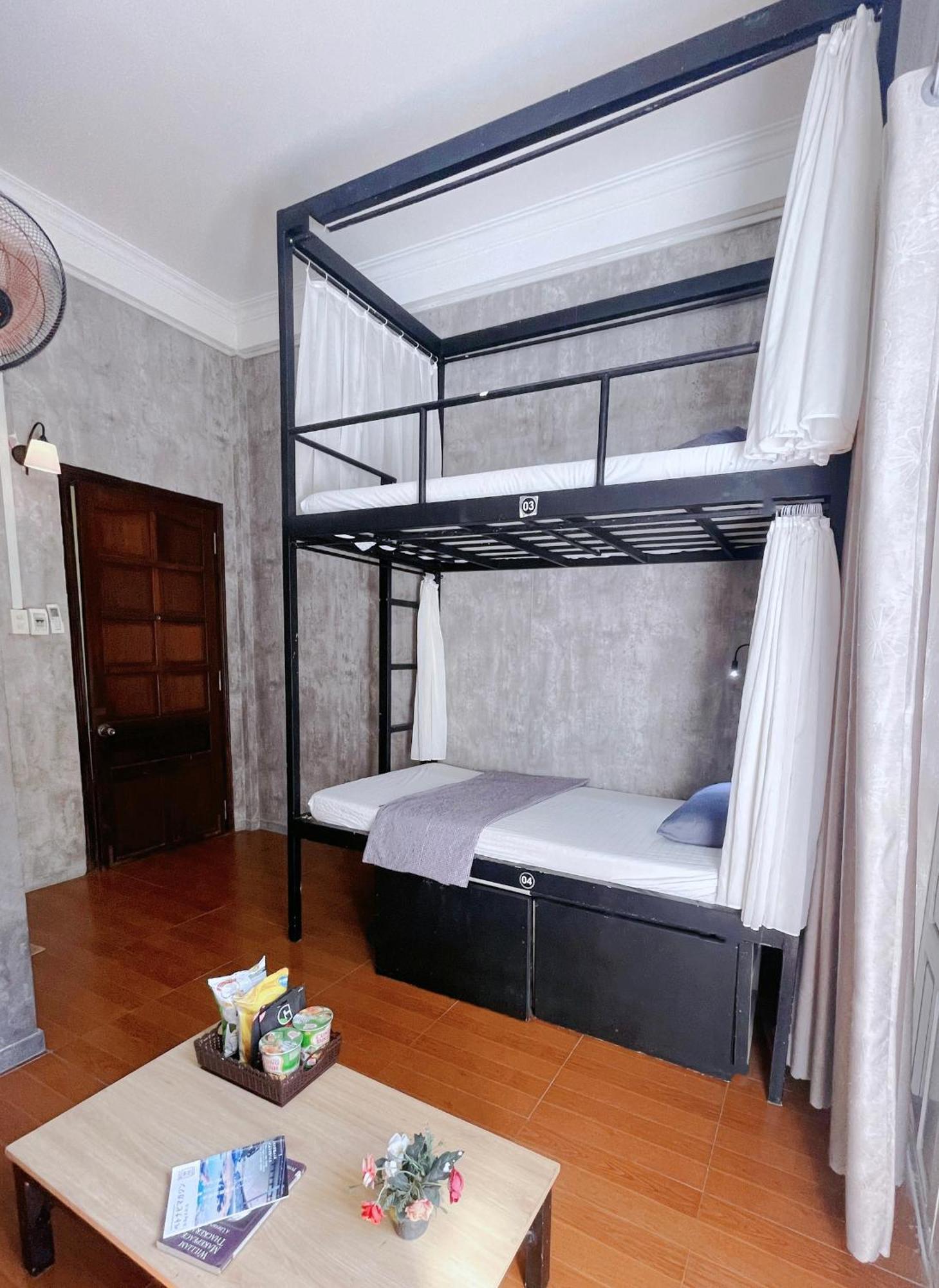 Amy Hostel Hue Exterior foto
