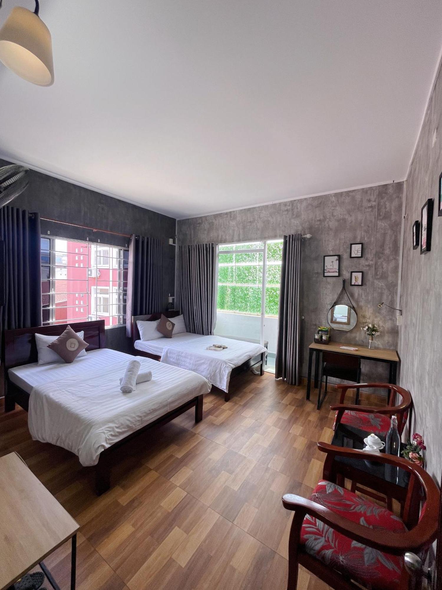 Amy Hostel Hue Exterior foto