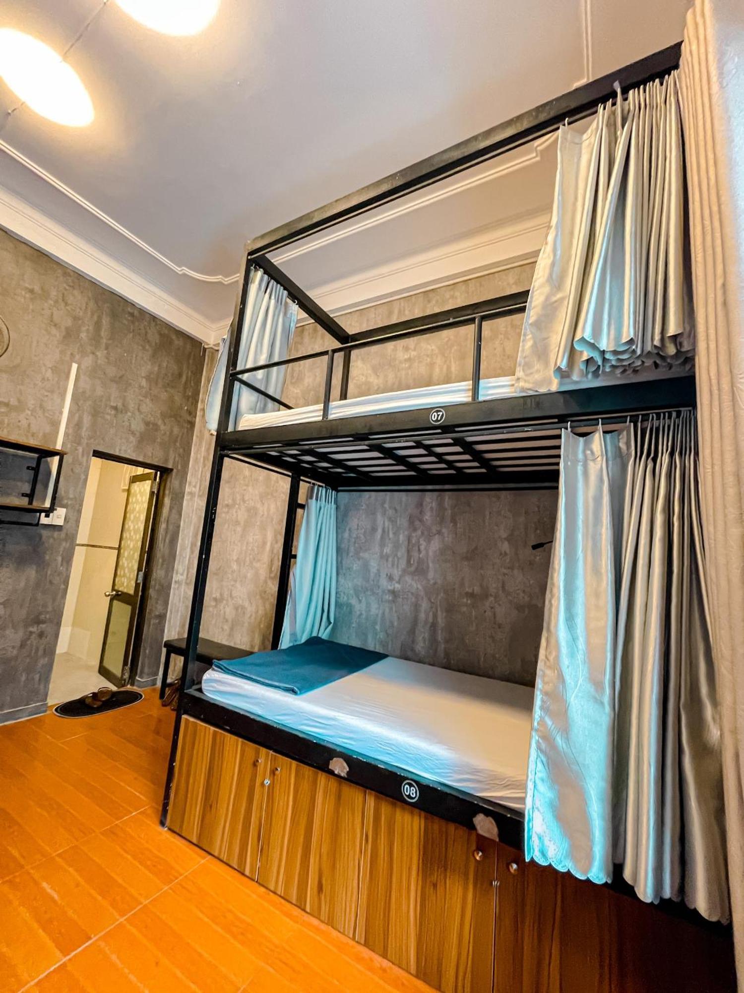 Amy Hostel Hue Exterior foto