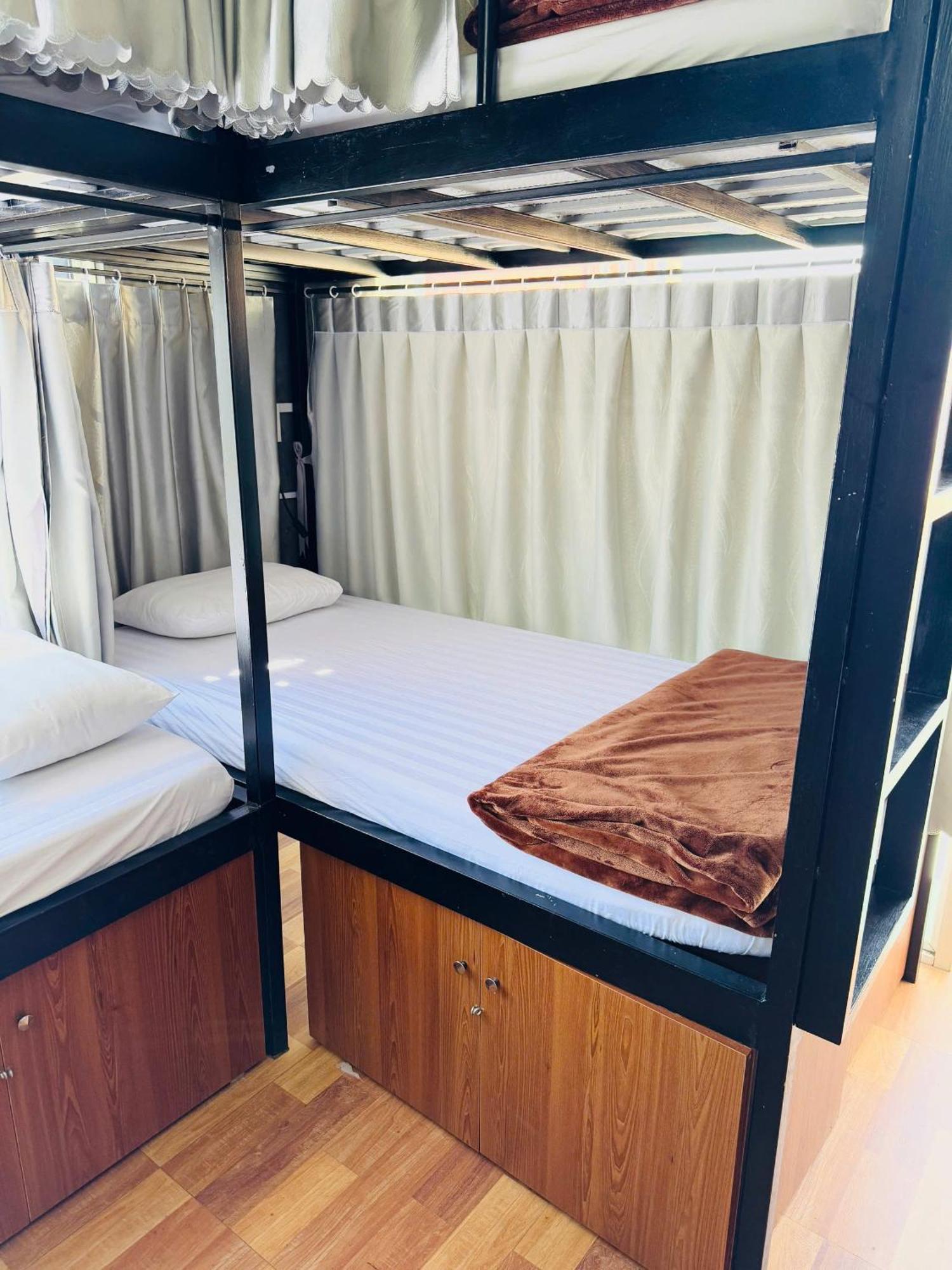 Amy Hostel Hue Exterior foto